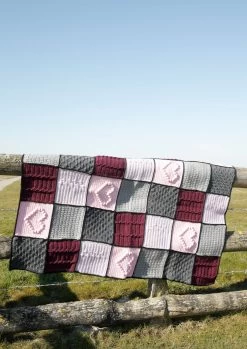 Strickwaren Geschäft -Strickwaren Geschäft DE 000 001 a 1280x1280