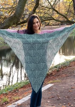 Dreieckstuch "Nachtschatten" -Strickwaren Geschäft R00M17 bf5bOkUuKiZ5Zm 1280x1280