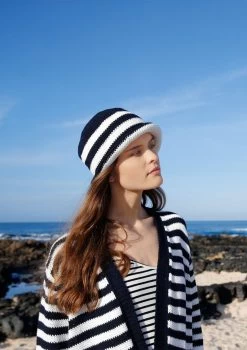 Strickwaren Geschäft -Strickwaren Geschäft R66M23 b5744626cdff1d 1280x1280