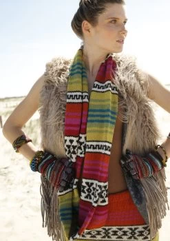 Bunter Loop -Strickwaren Geschäft R67M05 c 1280x1280