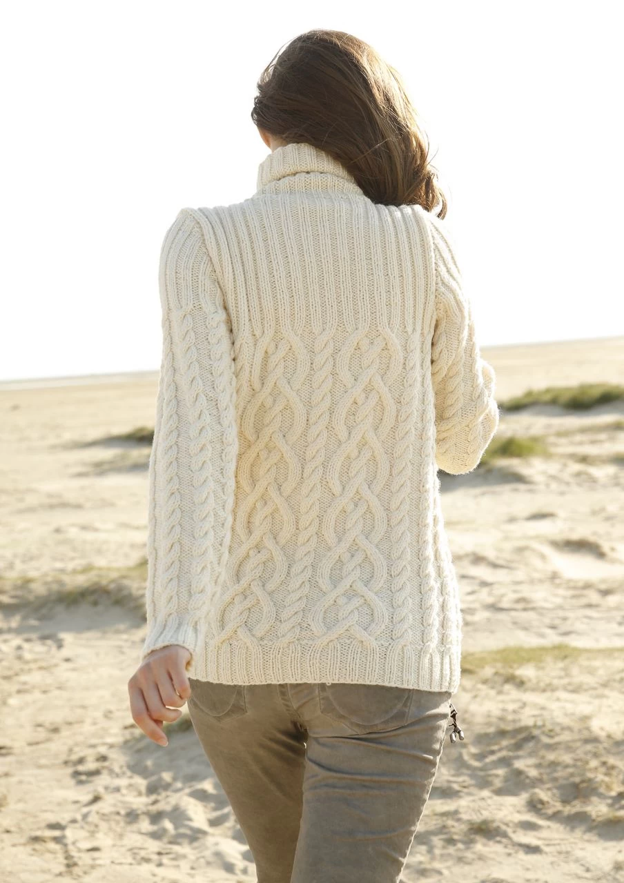Pullover Mit Zopfmuster 3 Pullover Mit Zopfmuster – Bild 3