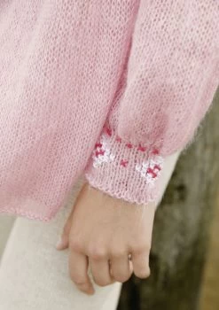 Besticktes Oberteil -Strickwaren Geschäft R68M12 d 1280x1280