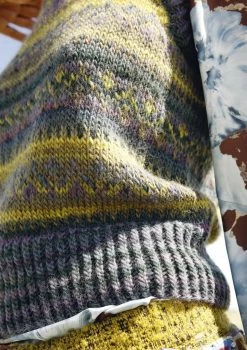 Pullunder Mit Jacquardmuster 11 Pullunder Mit Jacquardmuster -Strickwaren Geschäft R68M23 f 1280x1280