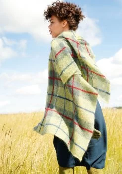 Tuch Luisa -Strickwaren Geschäft R68M25 c 1280x1280