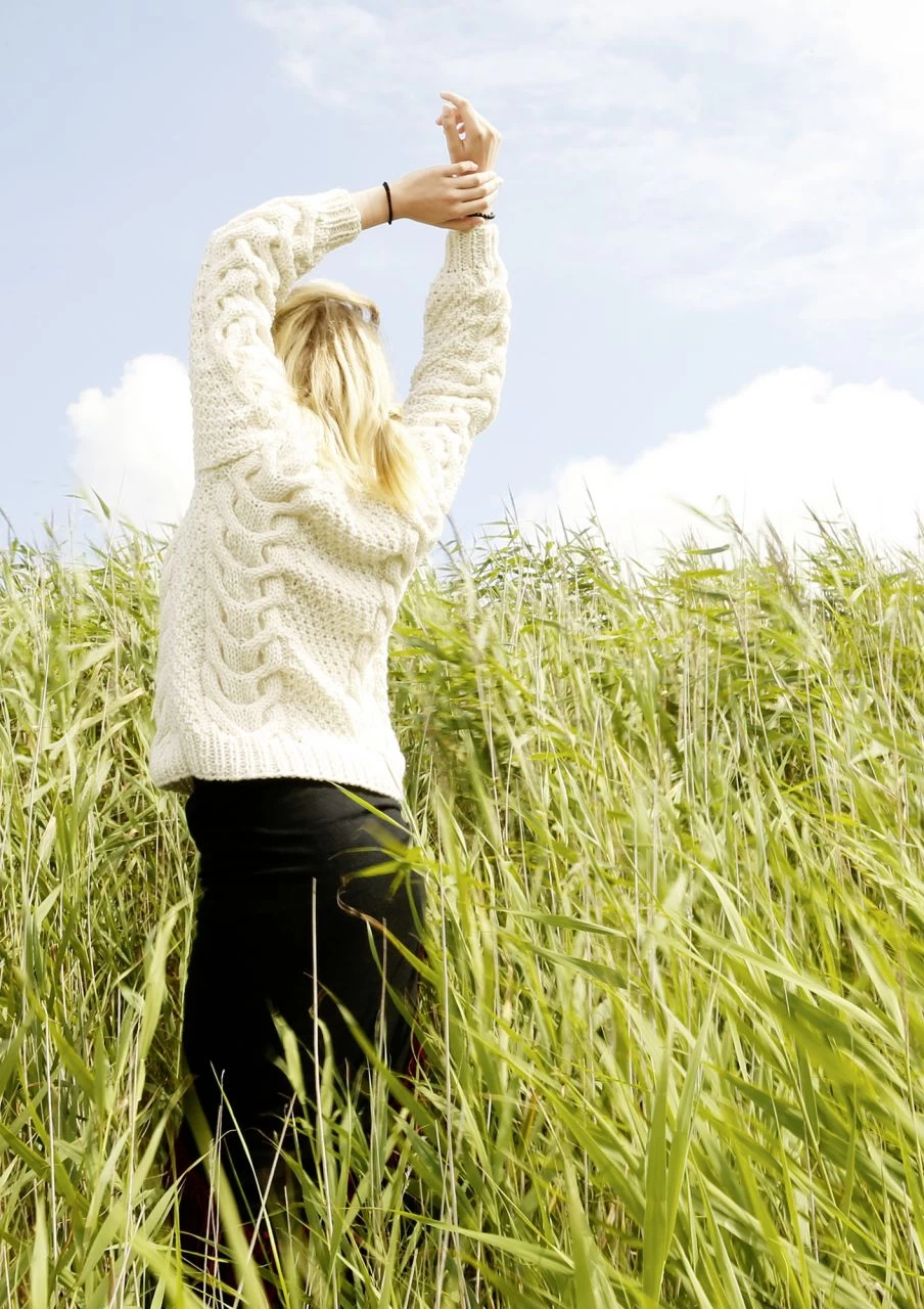 Pullover Mit Zopfmuster 3 Pullover Mit Zopfmuster – Bild 3