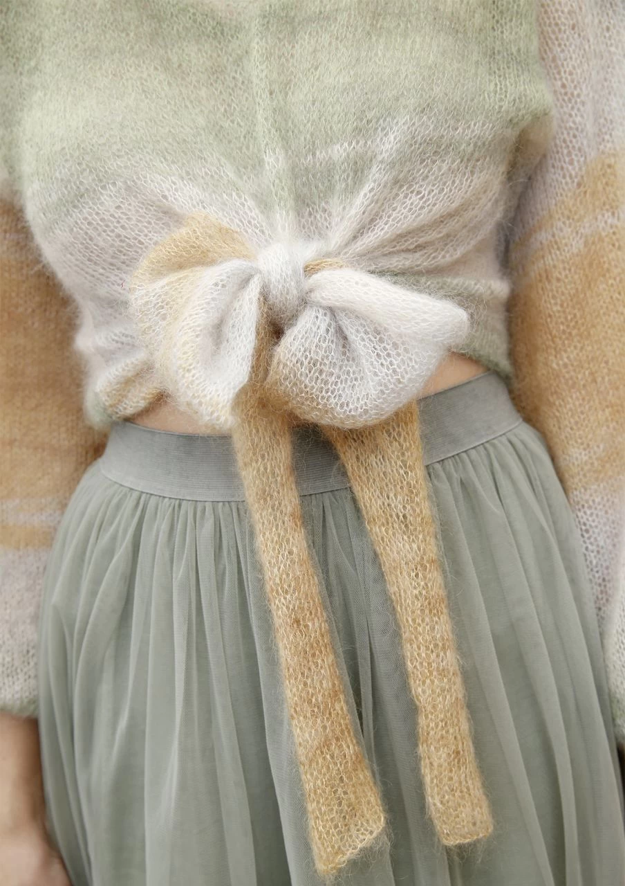 Pulli Mit Knoten 2 Pulli Mit Knoten – Bild 2