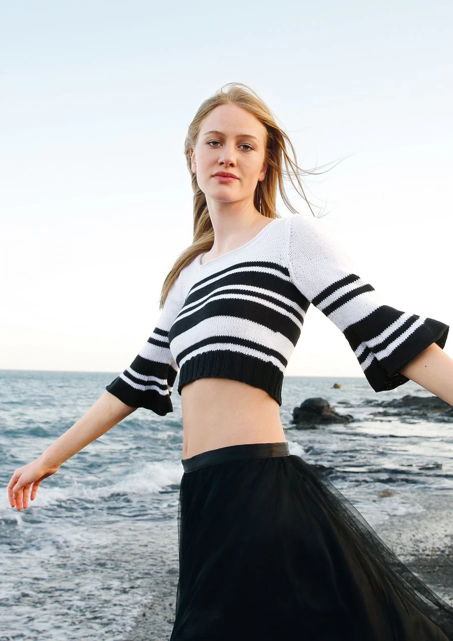 Kurzer Streifenpulli 2 Kurzer Streifenpulli – Bild 2