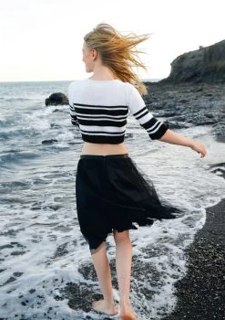 Kurzer Streifenpulli 9 Kurzer Streifenpulli -Strickwaren Geschäft R70M29 e 1280x1280