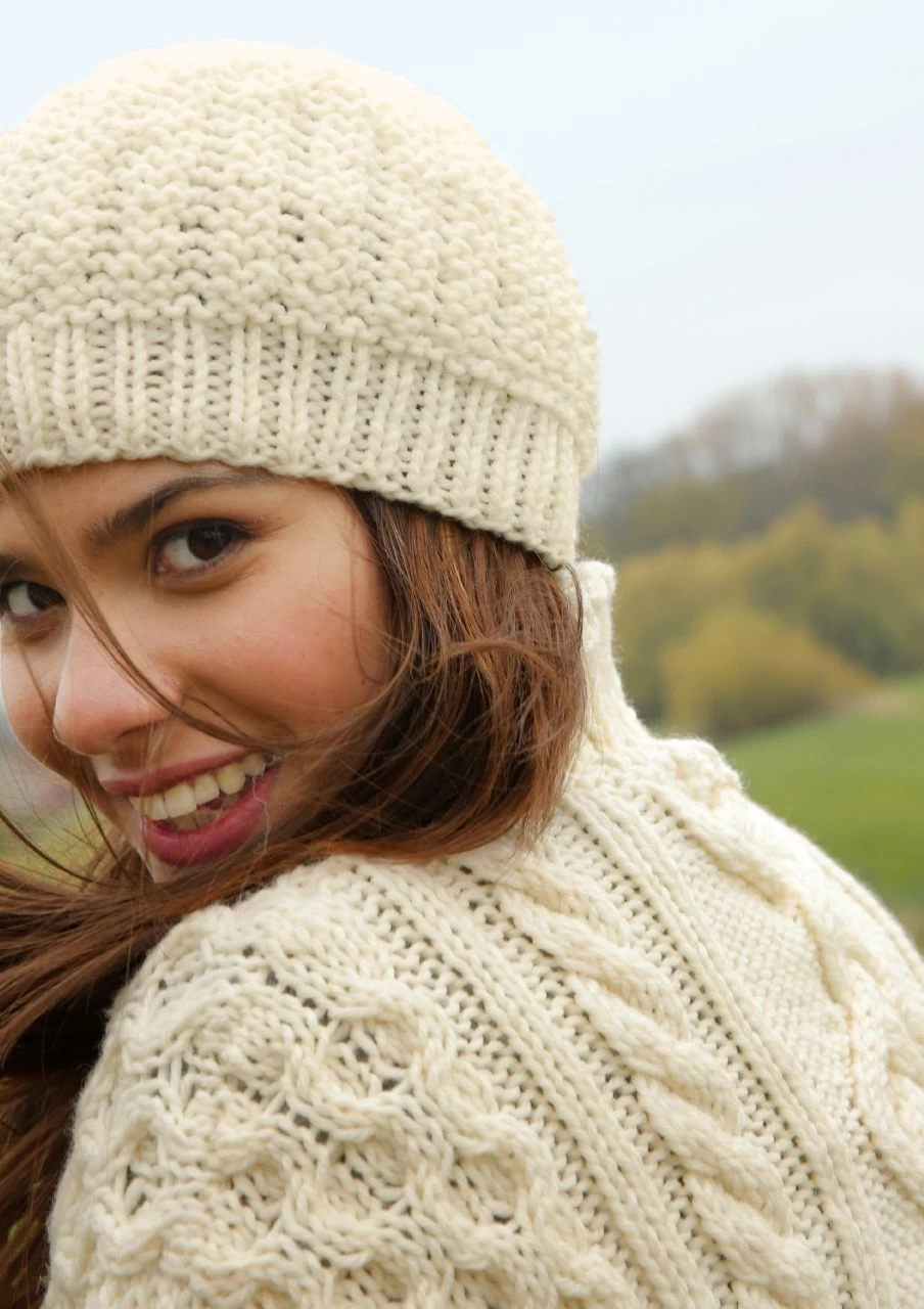 Langer, Weiter Pullover 2 Langer, Weiter Pullover – Bild 2