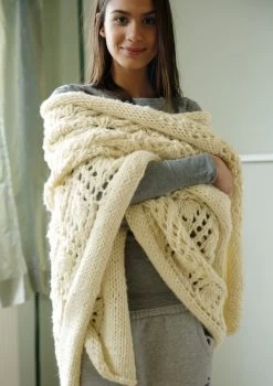 Dreiecktuch Mit Lochmuster 9 Dreiecktuch Mit Lochmuster -Strickwaren Geschäft R71M14 d 1280x1280