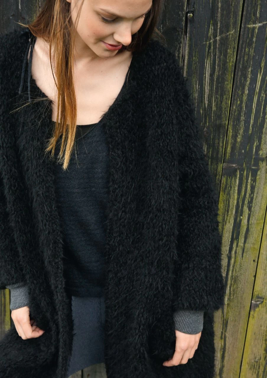 Weiter Plüsch Mantel 5 Weiter Plüsch Mantel – Bild 5