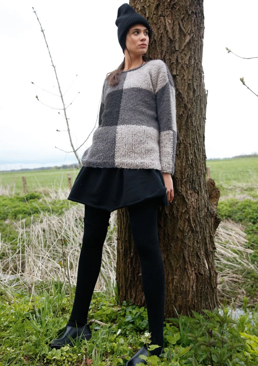 Pullover Mit Farbflächen 2 Pullover Mit Farbflächen – Bild 2