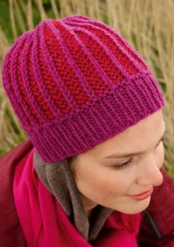 Mütze In Rottönen -Strickwaren Geschäft R71M29 e 1280x1280