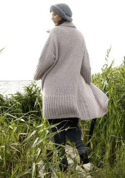 Weiter Mantel Mit Schalkragen 9 Weiter Mantel Mit Schalkragen -Strickwaren Geschäft R72M21 d 1280x1280