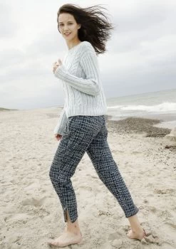 Rippenpullover Mit Zopfmustern -Strickwaren Geschäft R72M24 c 1280x1280