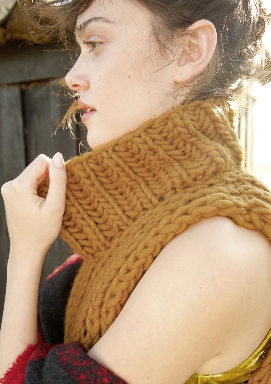 Pullunder Mit Stehkragen 2 Pullunder Mit Stehkragen – Bild 2