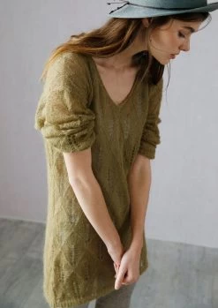 Langer Pullover Mit Lochmuster -Strickwaren Geschäft R73M20 e 1280x1280