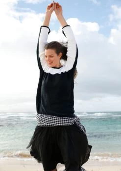 Pullover In Schwarz-Weiß 8 Pullover In Schwarz-Weiß -Strickwaren Geschäft R74M33 b 1280x1280