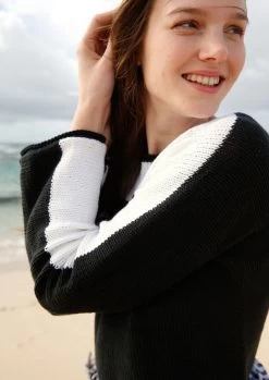 Pullover In Schwarz-Weiß 11 Pullover In Schwarz-Weiß -Strickwaren Geschäft R74M33 f 1280x1280