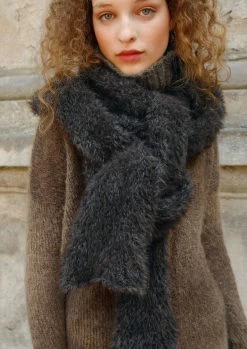 Langer Plüschschal -Strickwaren Geschäft R76M06 d 1280x1280