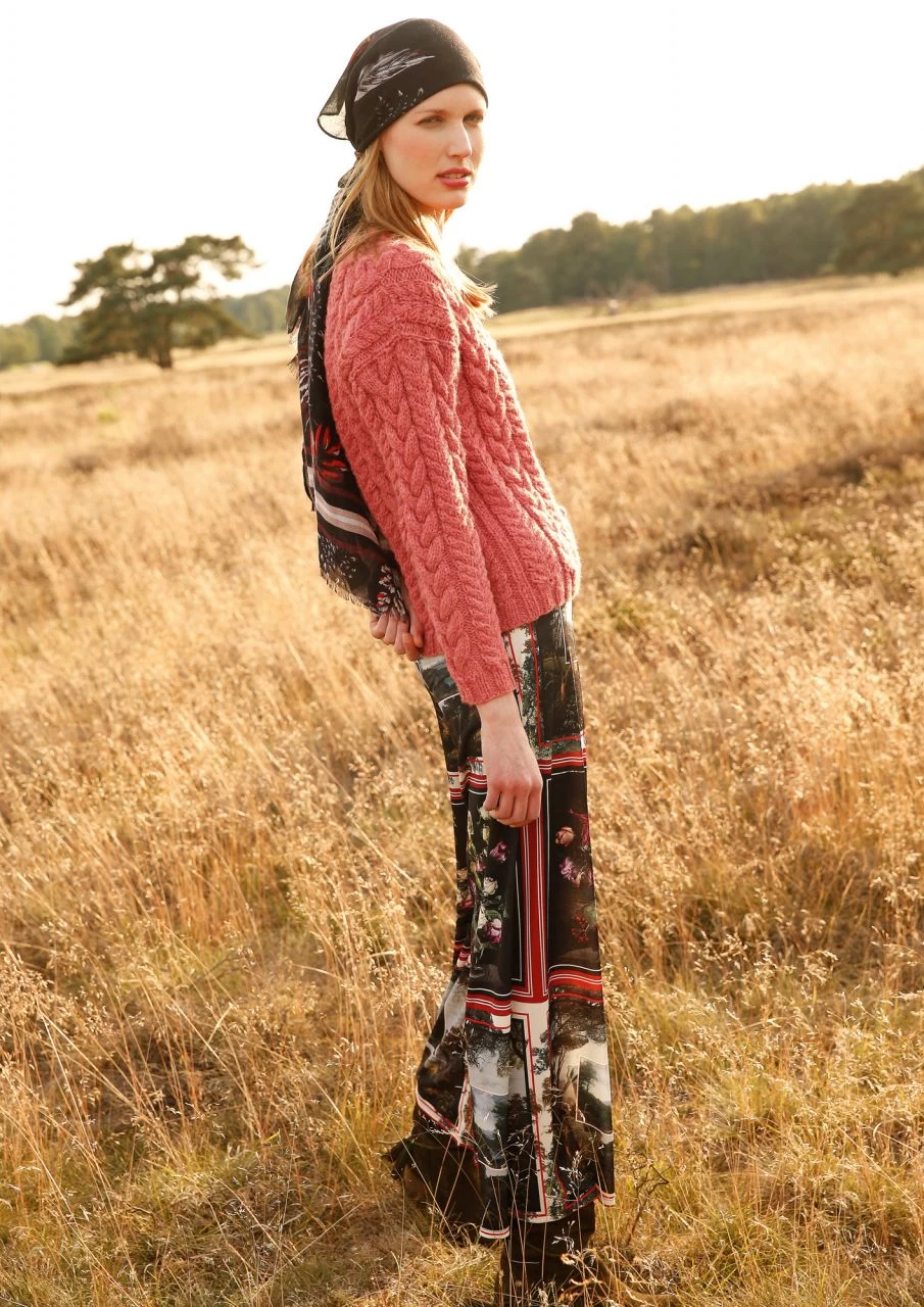 Pullover Mit Zöpfen Und Noppen 5 Pullover Mit Zöpfen Und Noppen – Bild 5