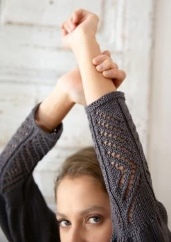 Pullover Mit Lochmuster 10 Pullover Mit Lochmuster -Strickwaren Geschäft R77M05 d 1280x1280