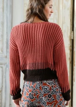 Zweifarbiger Patentpulli 10 Zweifarbiger Patentpulli -Strickwaren Geschäft R77M27 c 1280x1280