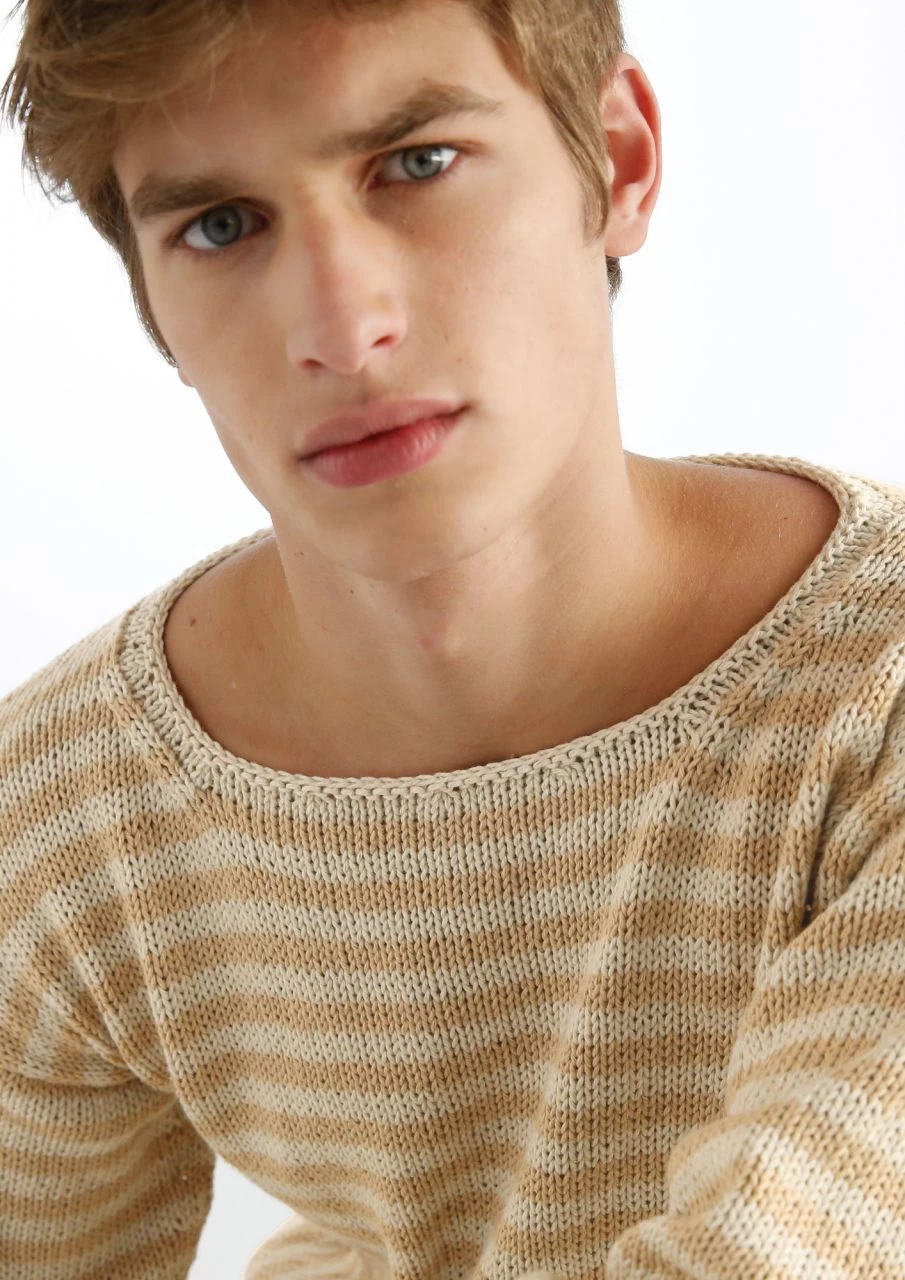 Geringelter Herrenpullover 4 Geringelter Herrenpullover – Bild 4