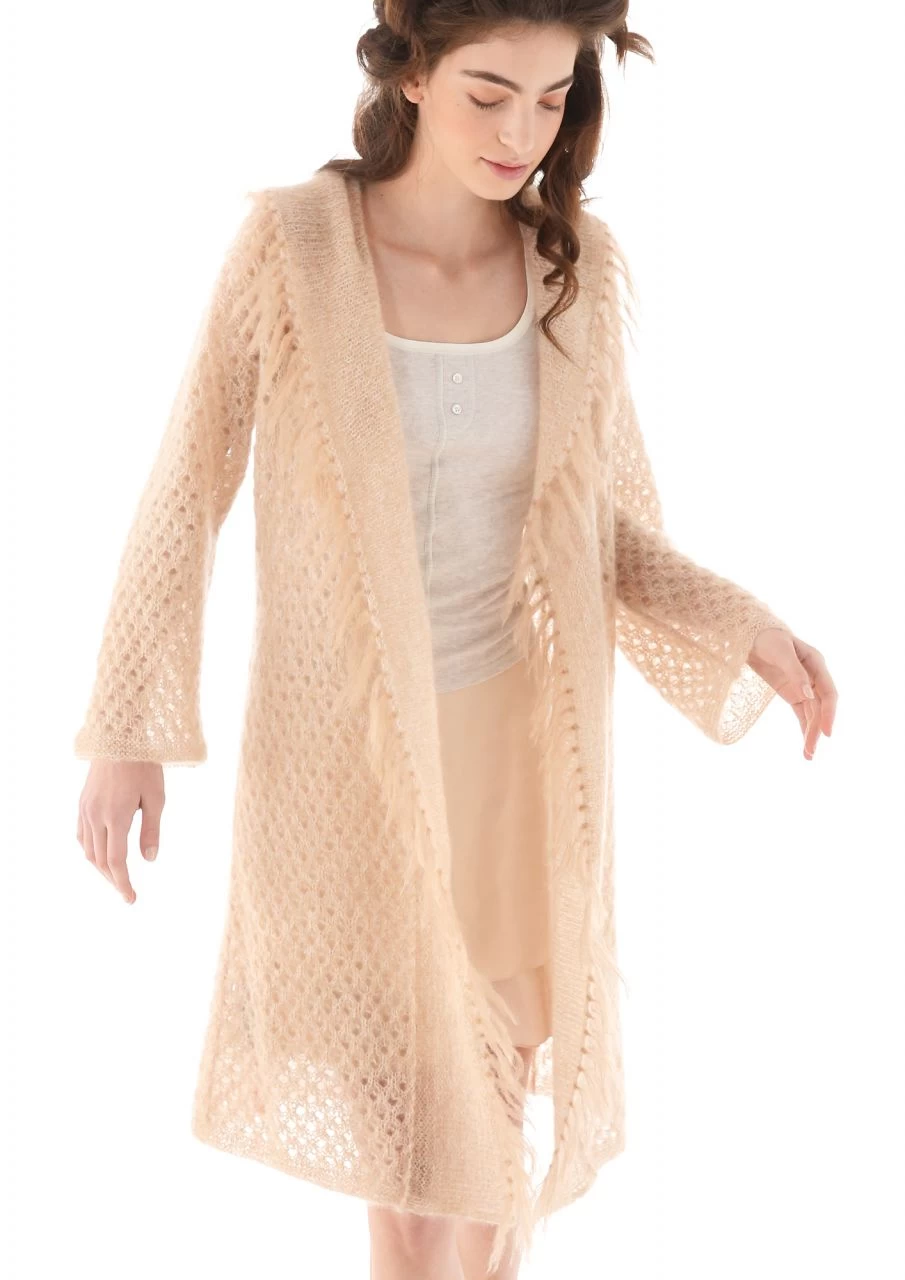 Mantel Mit Lochmuster 6 Mantel Mit Lochmuster – Bild 6