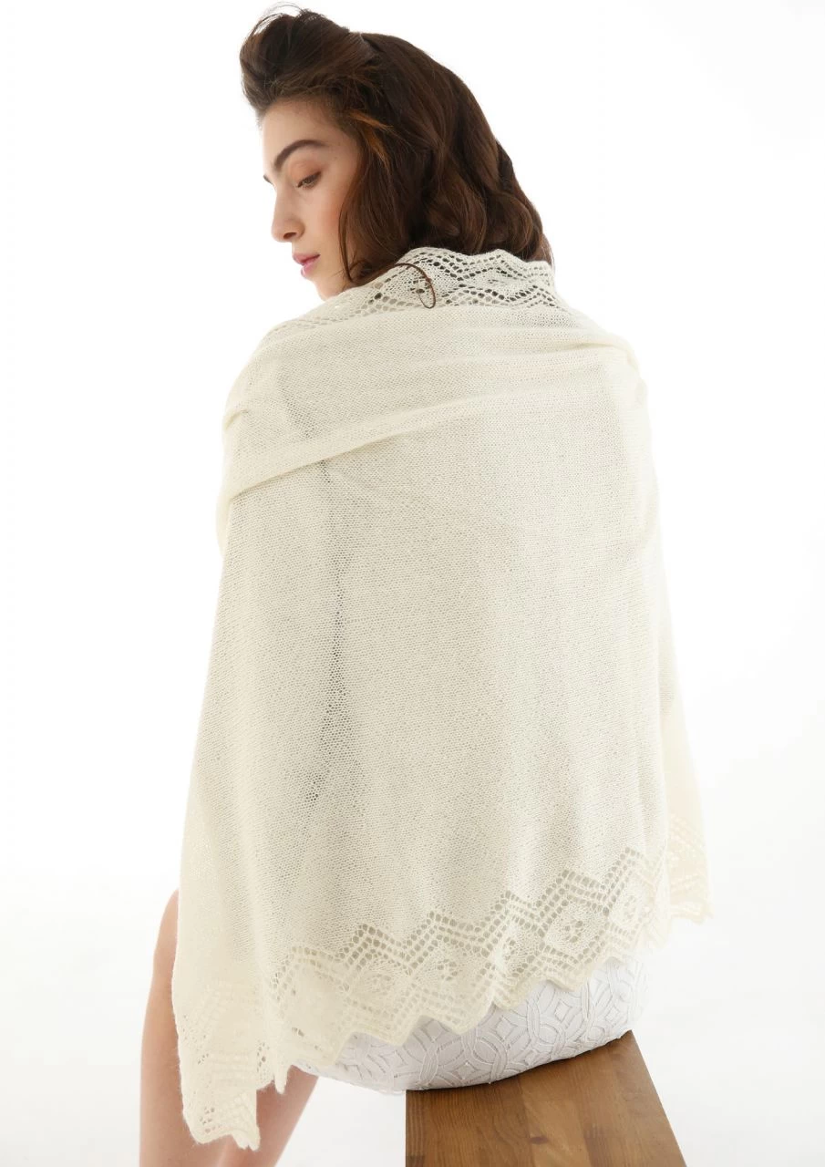 Schultertuch Mit Spitzen 2 Schultertuch Mit Spitzen – Bild 2