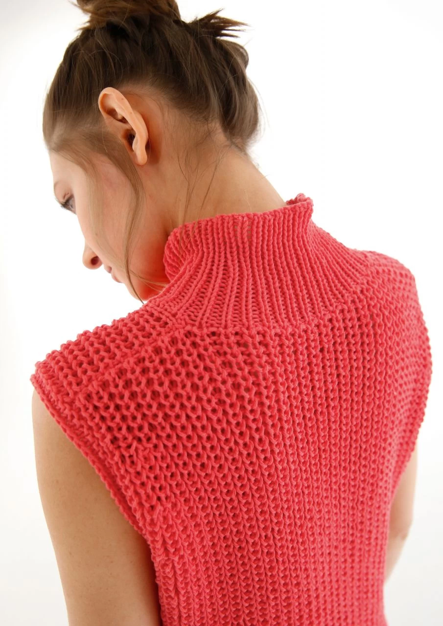 Langes Top Mit Schlitzen 3 Langes Top Mit Schlitzen – Bild 3