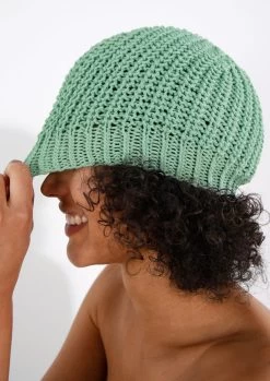 Mütze Im Halbpatent -Strickwaren Geschäft R78M21 b 1280x1280