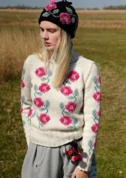 Bestickter Pullover 9 Bestickter Pullover -Strickwaren Geschäft R79M04 d 1280x1280