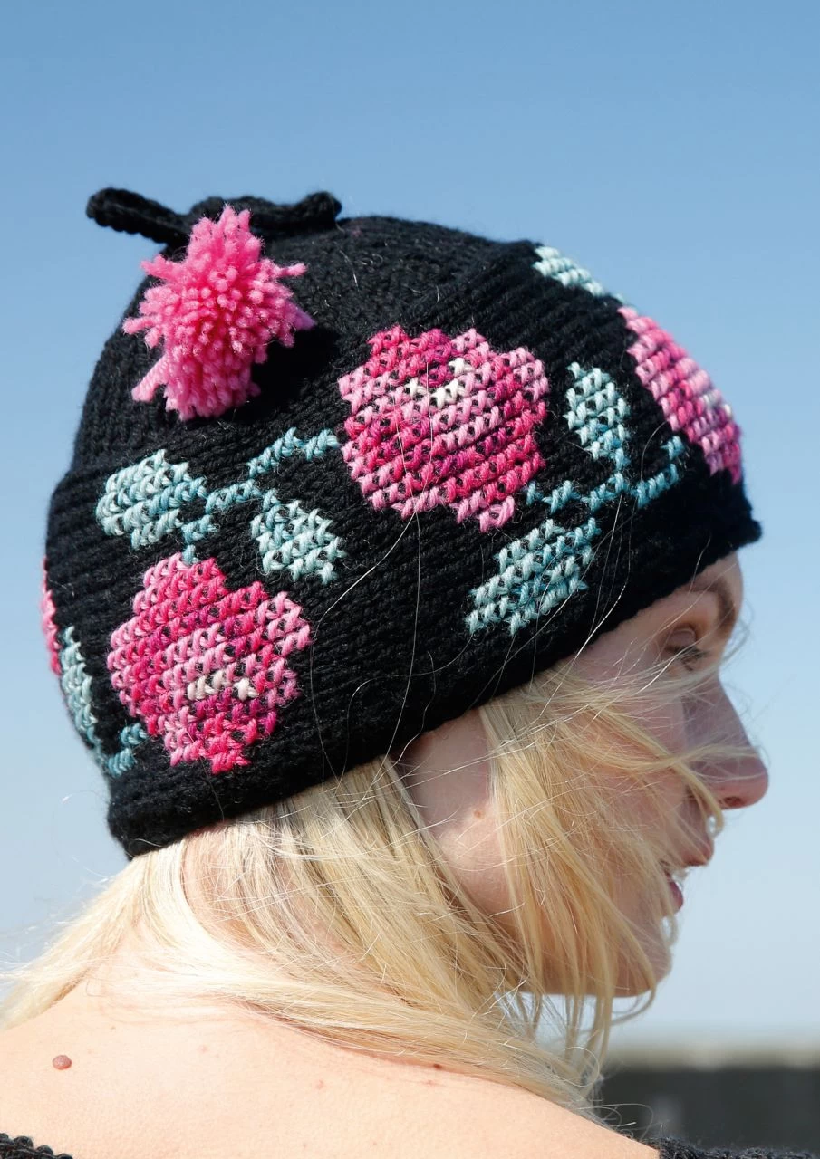 Mütze Mit Rosen 5 Mütze Mit Rosen – Bild 5