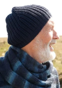 Mütze Im Halbpatent -Strickwaren Geschäft R79M25 b 1280x1280