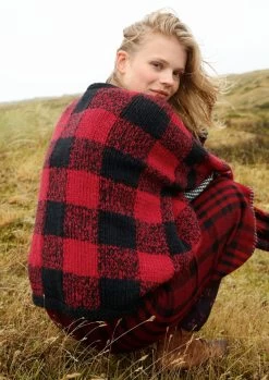 Oversizepulli Mit Karomuster 11 Oversizepulli Mit Karomuster -Strickwaren Geschäft R80M16 h 1280x1280