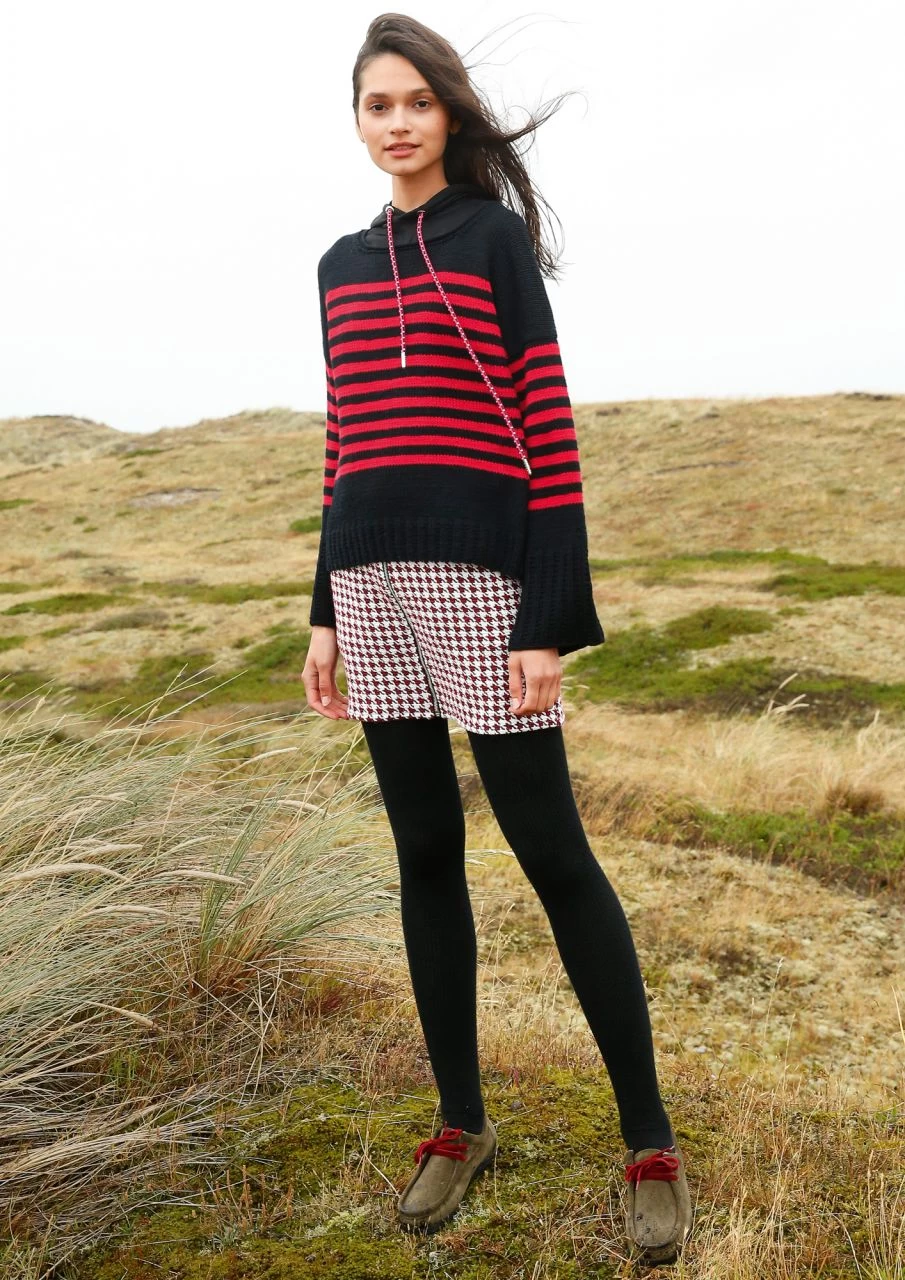 Zweifarbiger Ringelpullover 6 Zweifarbiger Ringelpullover – Bild 6