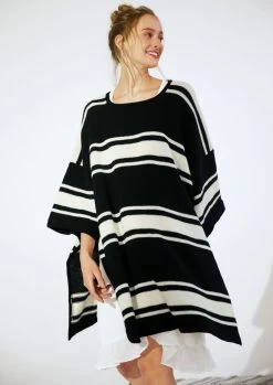 Ponchopulli Issey 9 Ponchopulli Issey -Strickwaren Geschäft R85M24 f 1280x1280