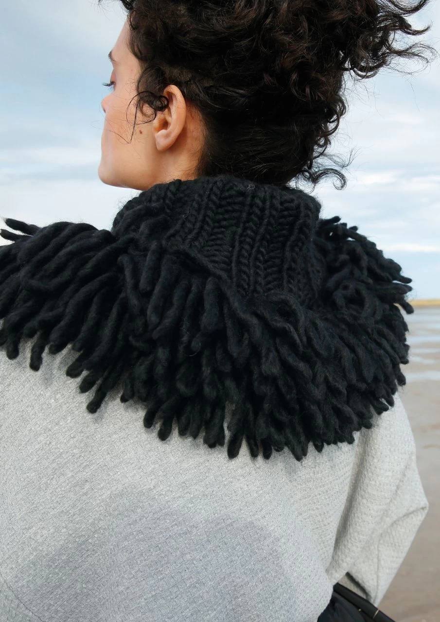 Fransenkragen Zottel 5 Fransenkragen Zottel – Bild 5